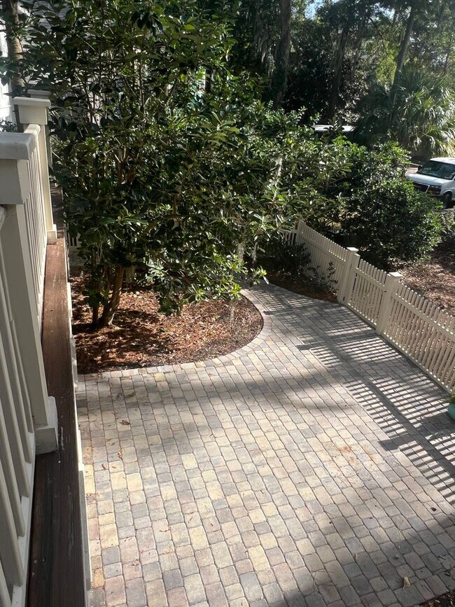 Building Photo - Spacious Updated Home in Windmill Harbour!