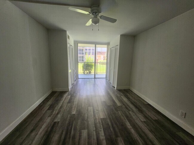 Building Photo - 851 Three Islands Boulevard