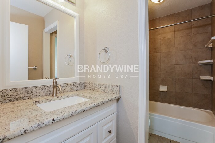 Building Photo - 120 Callender Dr