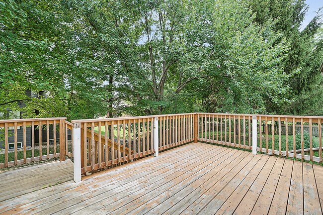 Building Photo - 1425 Lantz Ct