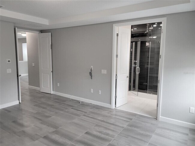 Building Photo - 11531 Charnock Dr