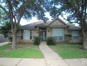 Building Photo - 1618 Bay Berry Ln