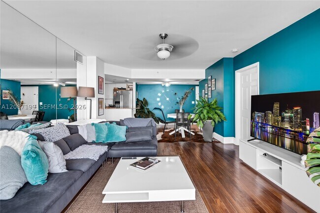 Building Photo - 800 Claughton Island Dr