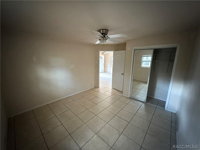 Building Photo - 3550 Viaduct Ln