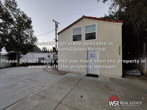 Building Photo - 4599 Merrill Ave