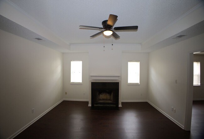 Building Photo - 1544 Woodard Street