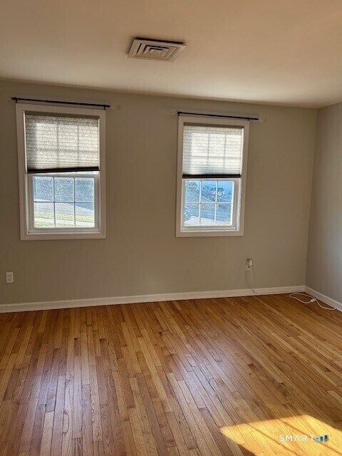 Building Photo - 180 Blueberry Ln