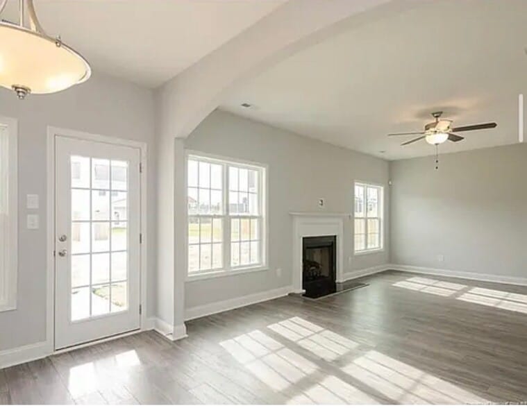 Building Photo - 130 Brummel Ct