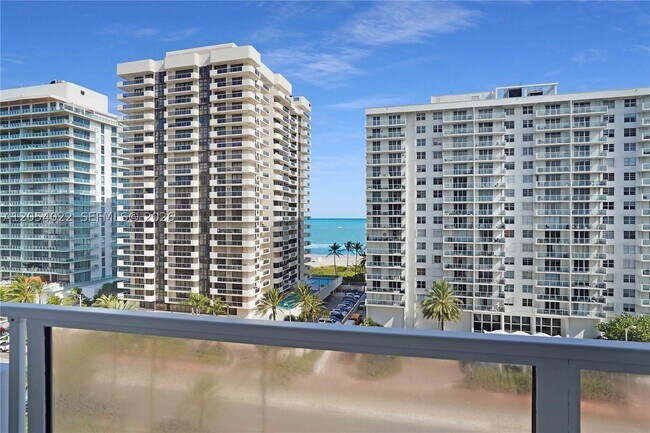 Building Photo - 5700 Collins Ave