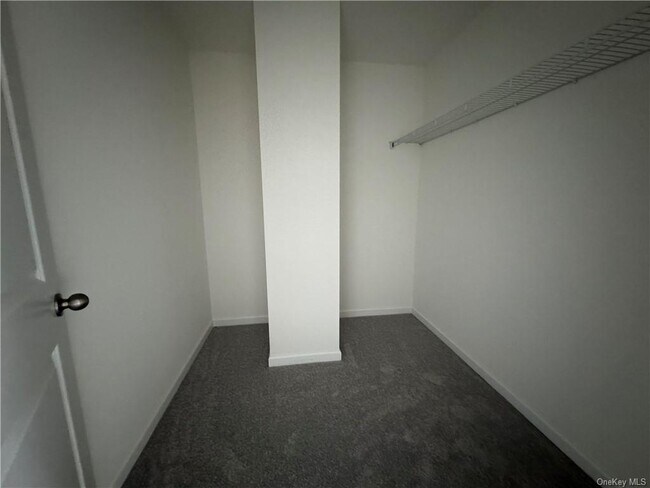 Building Photo - 16 Pinto Rd