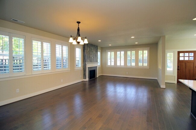 Building Photo - 13490 SW Calabash Terrace