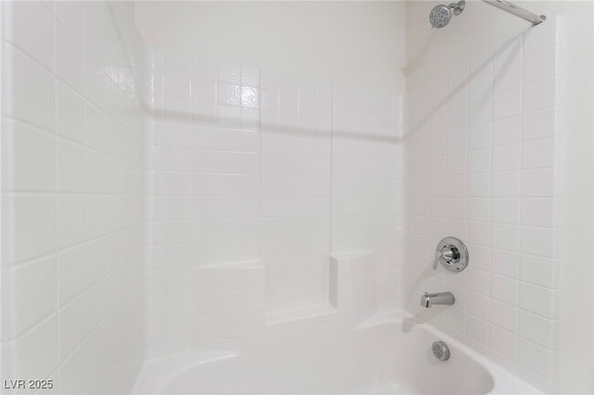 Building Photo - 3734 Battipaglia Ave