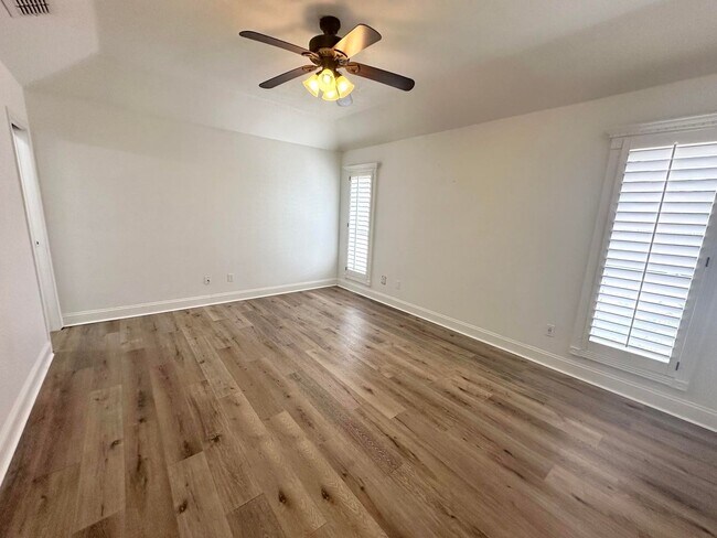 Building Photo - Gorgeous Home For Rent