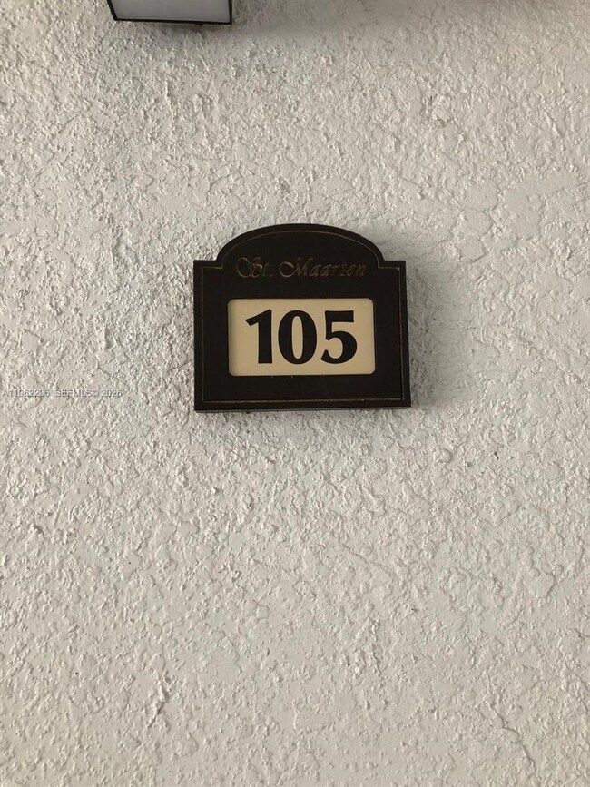 Building Photo - 8960 NW 97th Ave