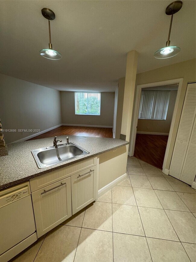 Building Photo - 4025 W McNab Rd