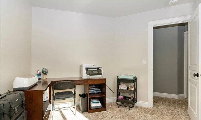 Building Photo - 7030 W Werner Dr