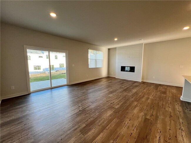 Building Photo - 1865 Copelyn Reese Ct