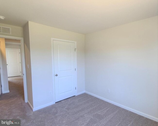 Building Photo - 874 Peaceful Ln