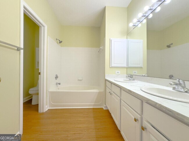 Building Photo - 3025 Oxwell Dr NW