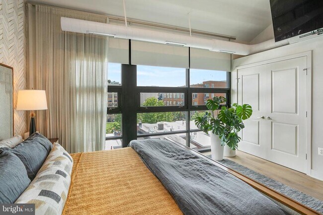 Building Photo - 2125 14th St NW