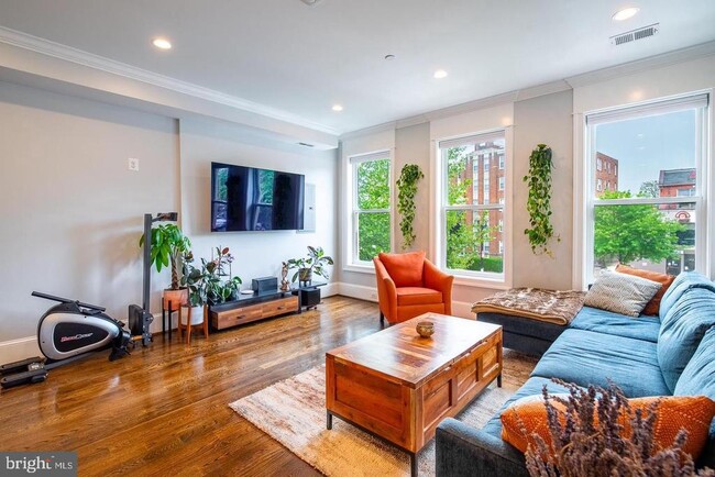 Building Photo - 4010 Georgia Ave NW