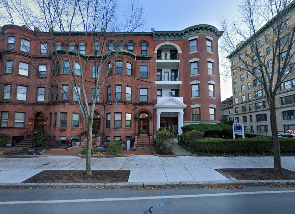 Building Photo - 1087 Beacon St