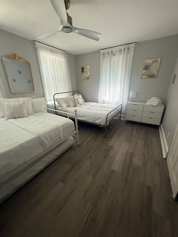 Building Photo - 3825 Zinsle Ave