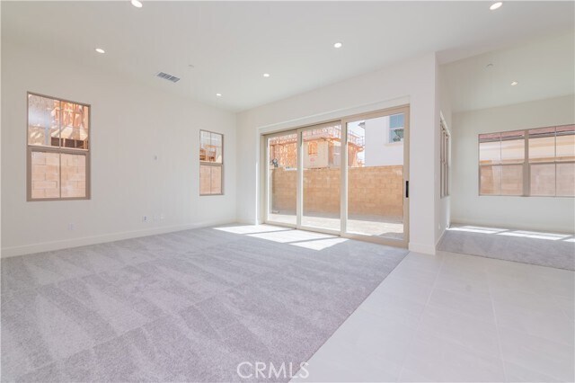 Building Photo - 120 Rimstone