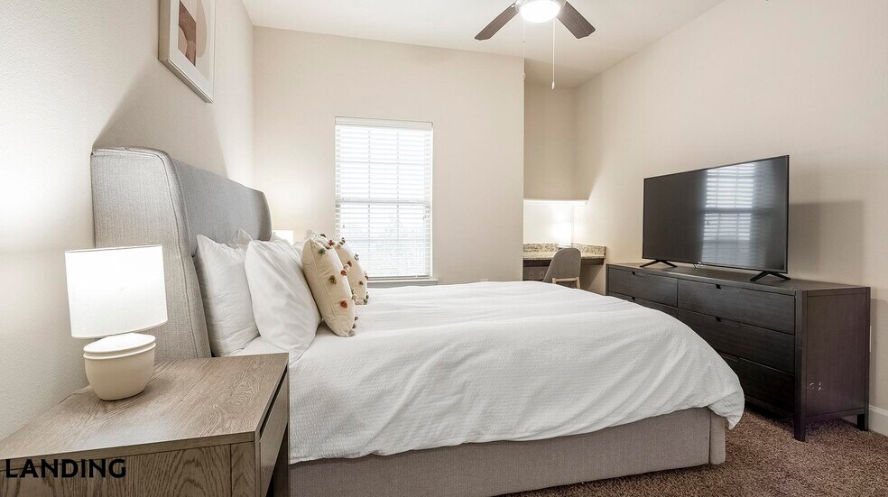 Building Photo - 2745 Westpointe Dr