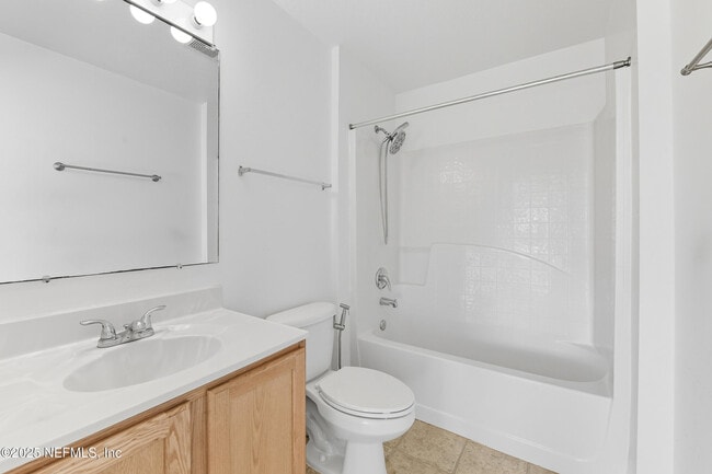 Building Photo - 3762 Verde Gardens Cir