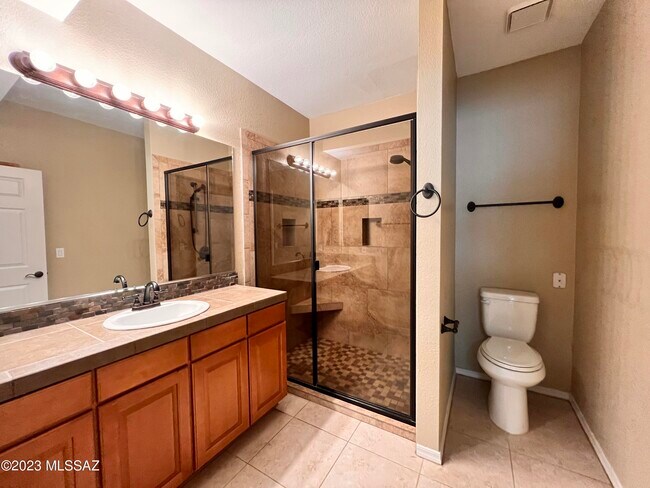 Building Photo - 1500 E Pusch Wilderness Dr