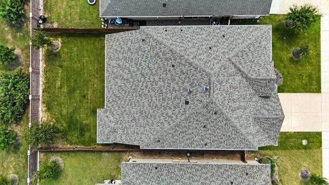 Building Photo - 2605 Thornhill Ln