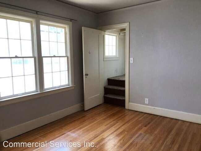 Building Photo - 3 br, 2 bath House - 1432 S Ash
