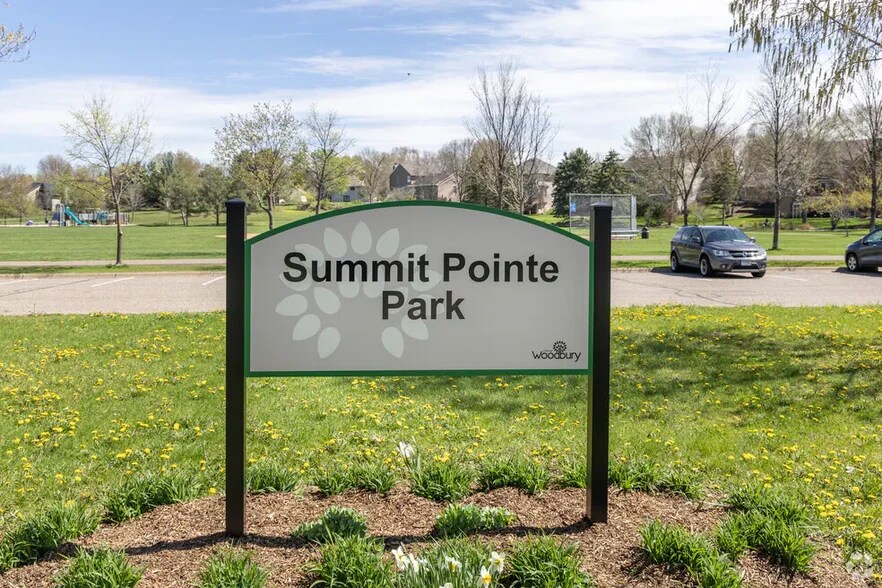 Building Photo - 9039 Brentwood Trl