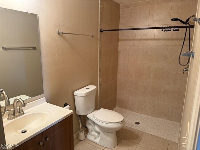 Building Photo - 4148 SW 7th Pl