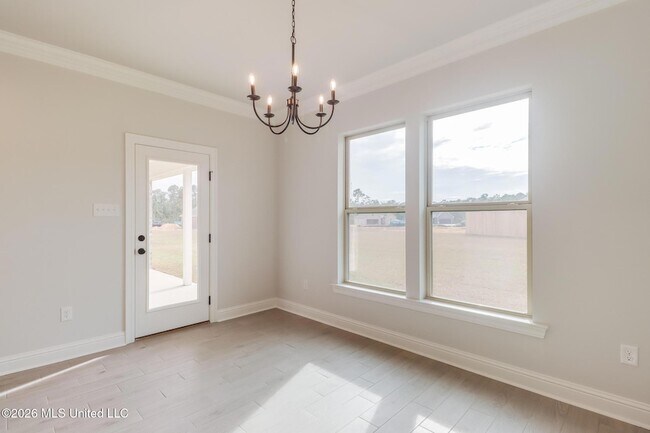 Building Photo - 15234 High Point Dr