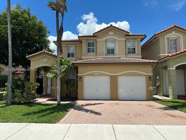 Primary Photo - 7454 NW 112th Pl