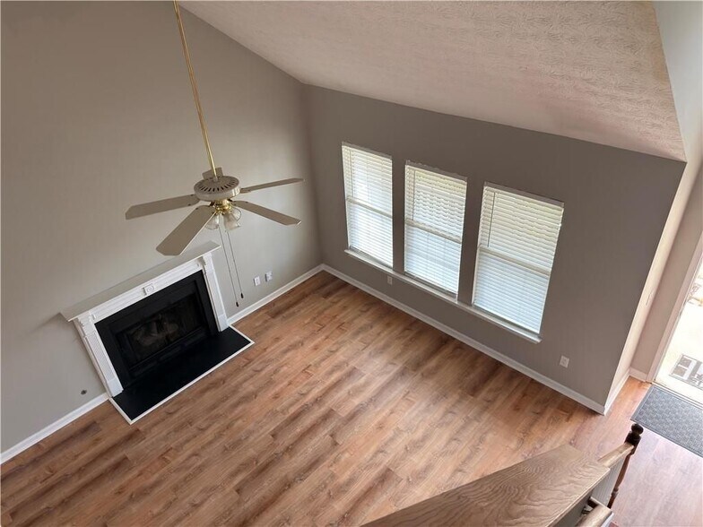 Building Photo - 3539 Benthollow Ln