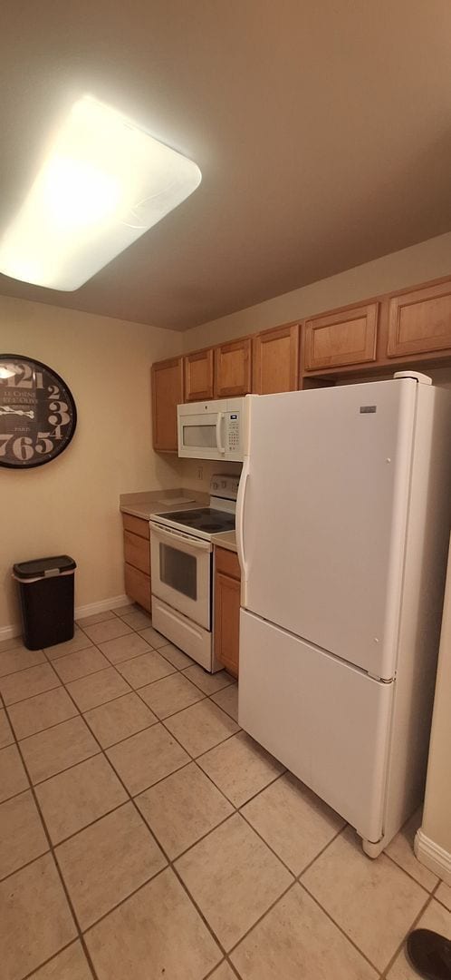 Building Photo - Kenolio Villages 2bd/2bth