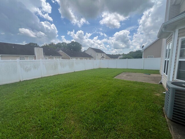 Building Photo - Blackman Area Coming Soon!