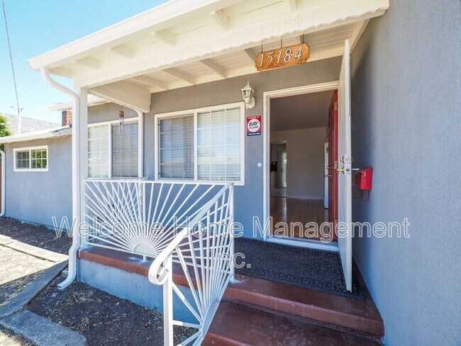 Primary Photo - 15184 Norton St