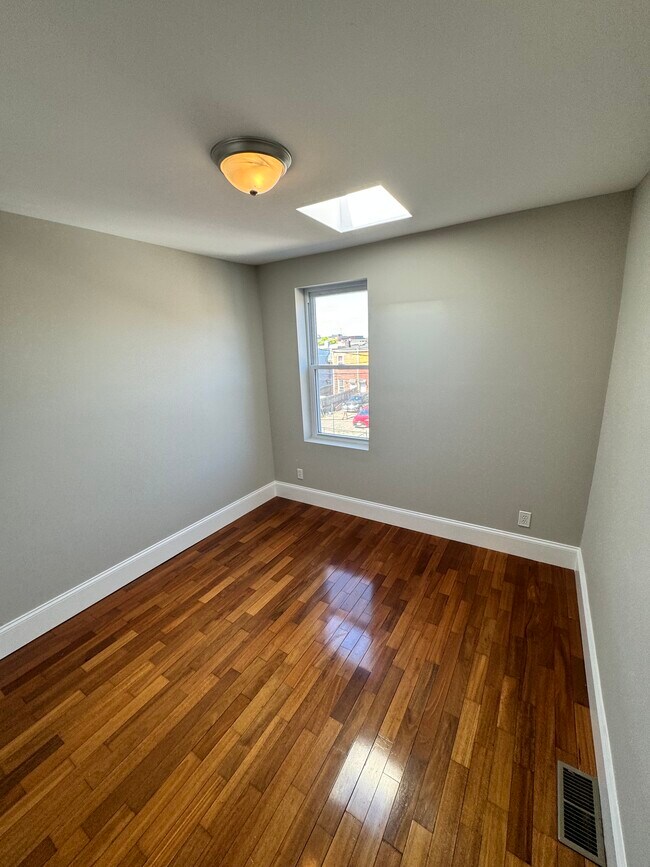 3rd Bedroom - 418 Bonsal St