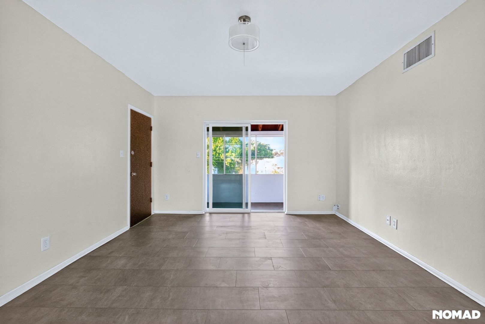 Building Photo - 3150 Pinellas Point Dr S