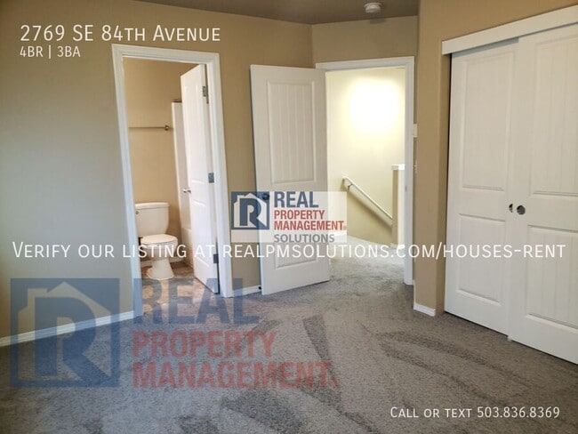 Building Photo - 2769 SE 84th Ave