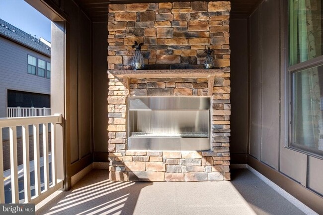 Building Photo - 4468 Sulford Ter