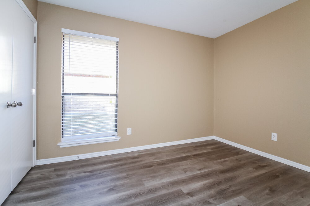 Building Photo - 3713 Shannon Dr