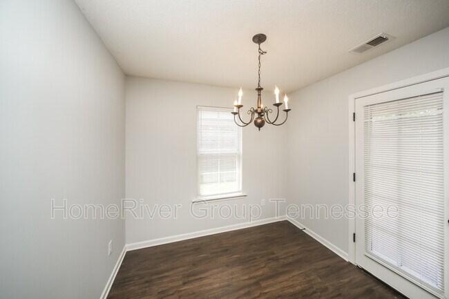 Building Photo - 9292 Chastain Pl