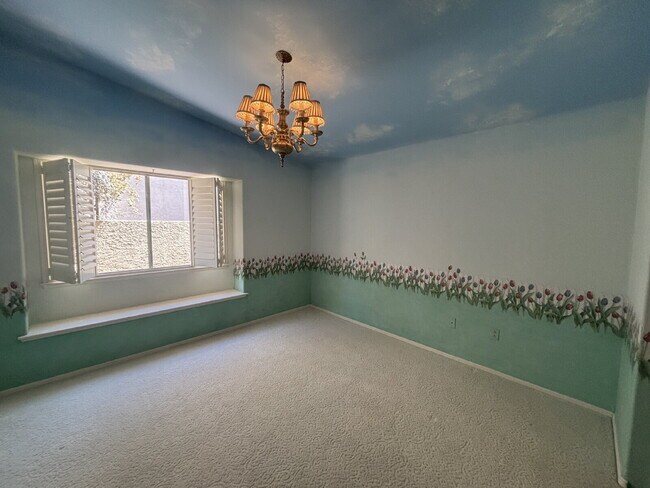Building Photo - 3 Bed 2 1/2 Bath Water Front Home in Desert Shores