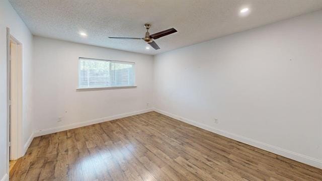 Building Photo - 2131 Blossom Ln