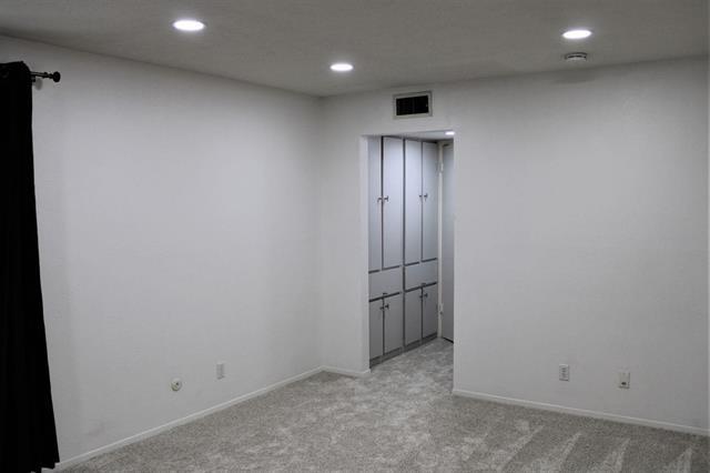Building Photo - 6060 Birchbrook Dr
